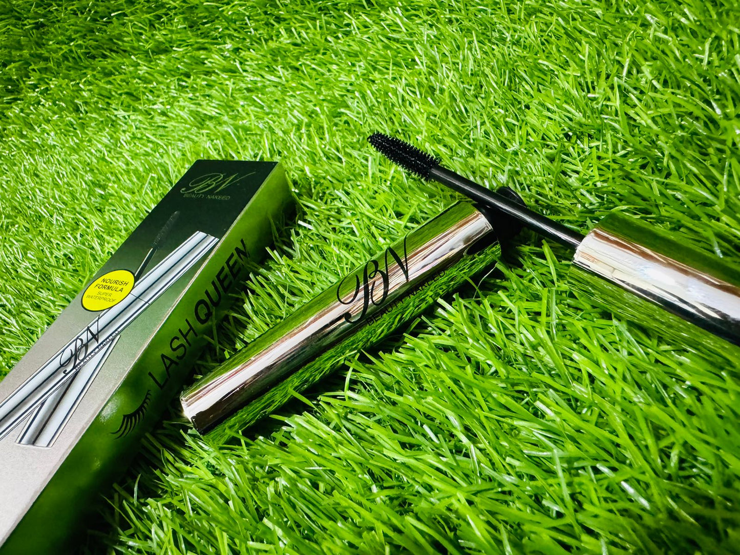 BN super dense and curl flexible brush mascara