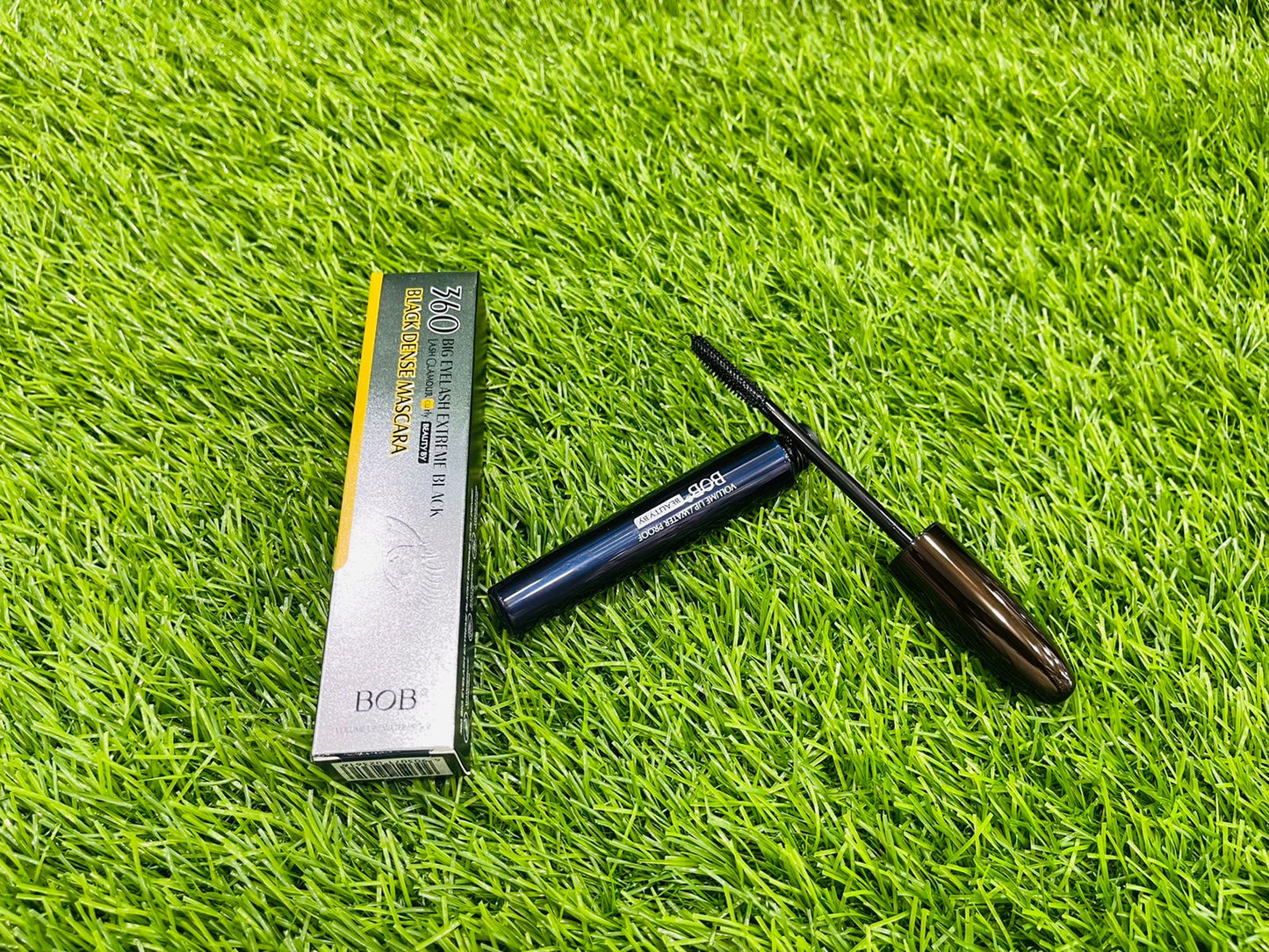 BOB 360 BLACK DENSE CURLING BRUSH MASCARA