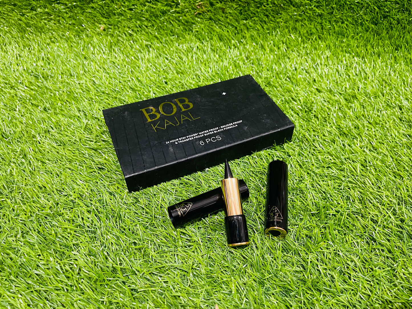 BOB LIPSTICK BLACK KAJAL