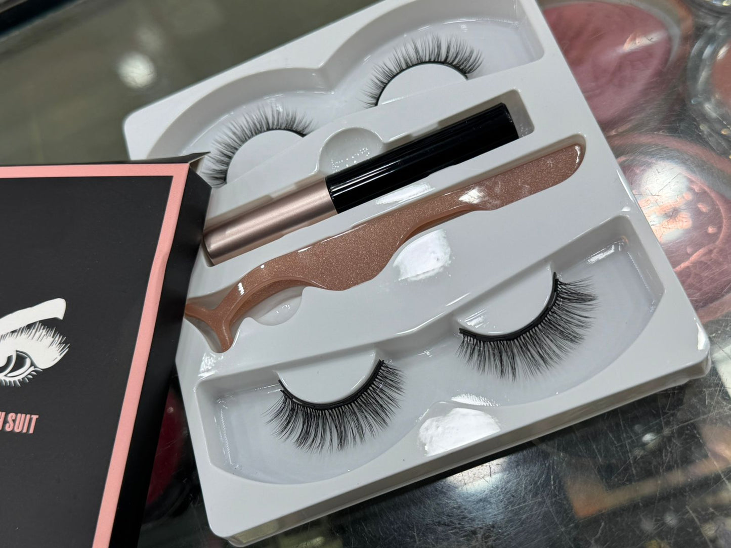 MAGNETIC EYELASH