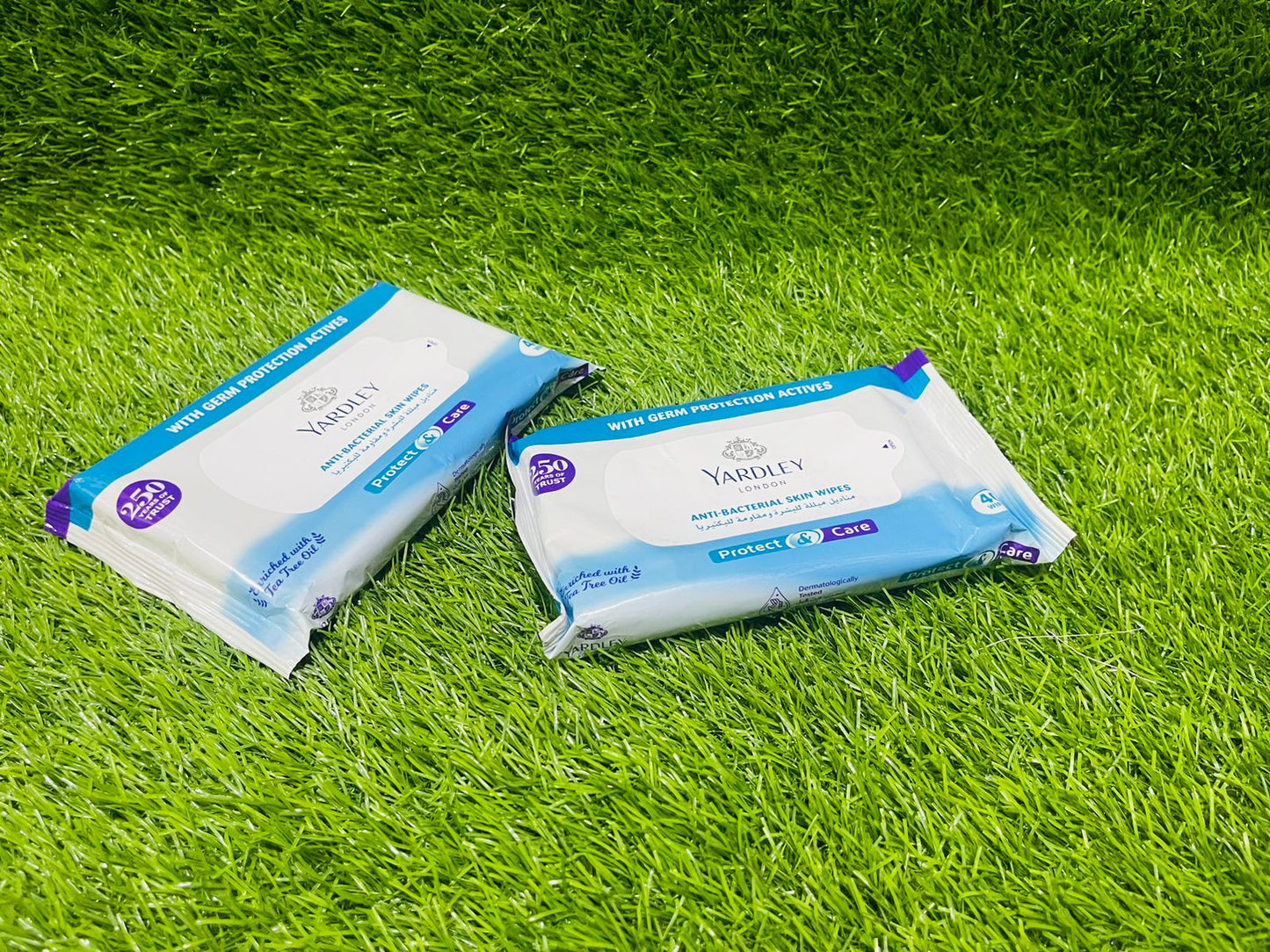 WHITE CREAM PROTECTION ACTIVES YARDLE WIPES