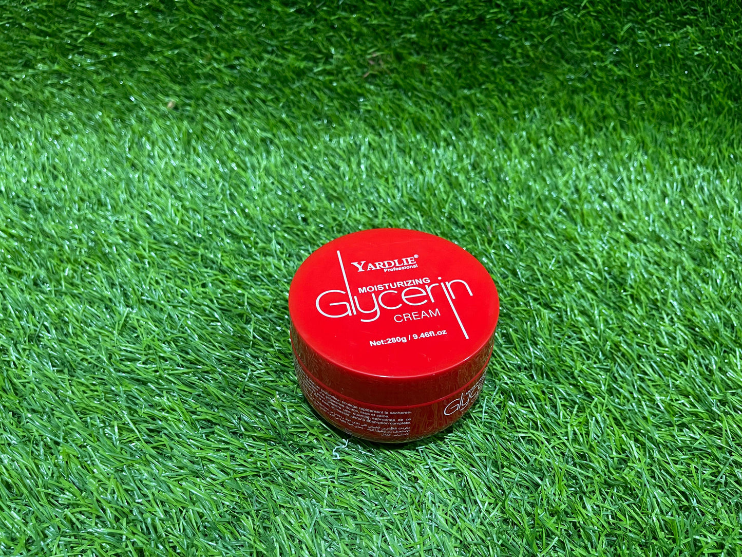 YARDLIE MOISTURIZING GLYCERIN SOFT CREAM 250 GRAMS