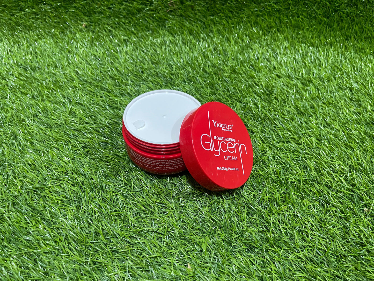 YARDLIE MOISTURIZING GLYCERIN SOFT CREAM 250 GRAMS