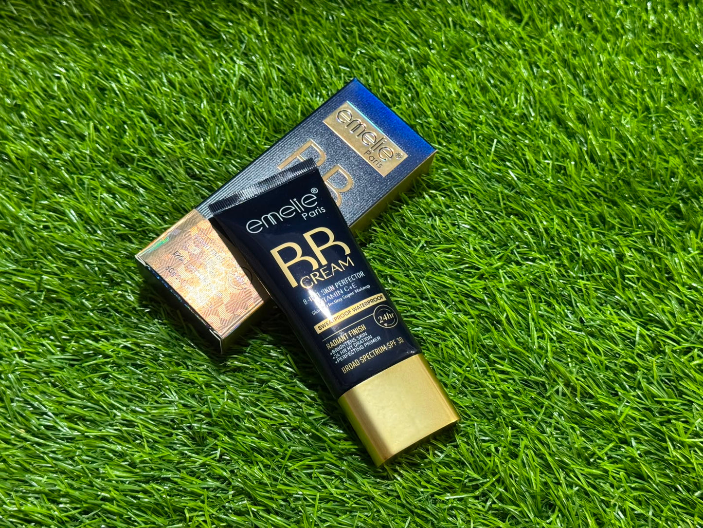 EMELIE BB Cream 8 in 1 Skin Perfect