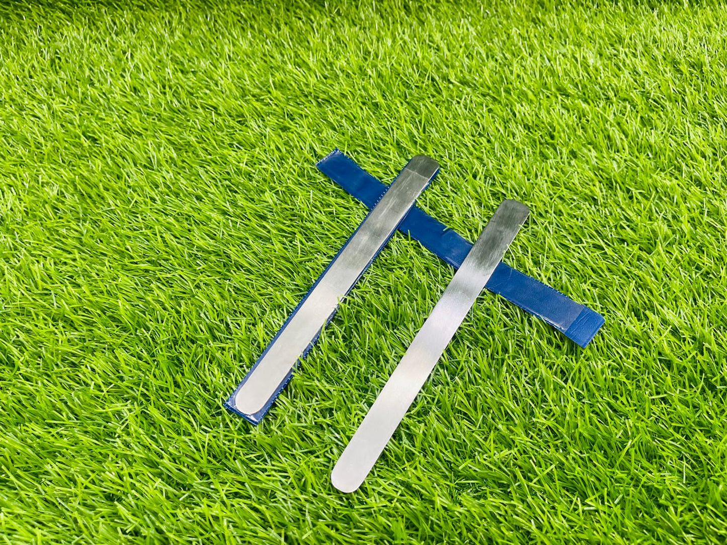 STEEL WAX SPATULA