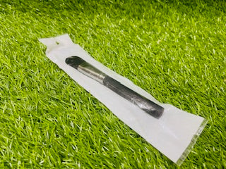 FOUNDATION BRUSH BLACK HANDLE