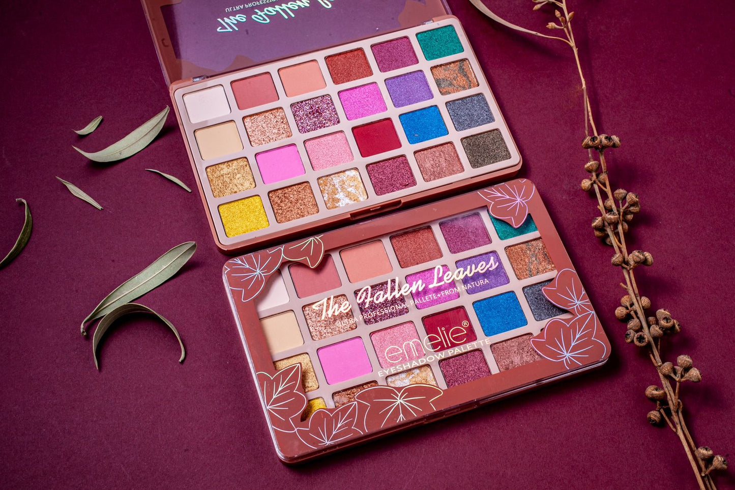 EMELIE FALLEN LOVE VELVET+SHIMMER+MATT MAKEUP PALLETE