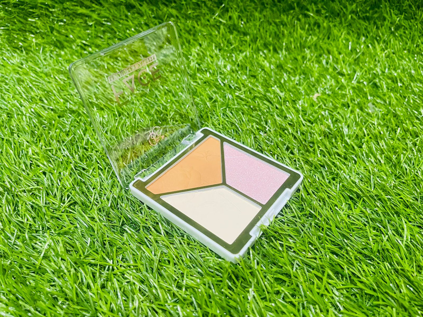 Highlighter Makeup Palettes 3IN1 CONTOUR HIGHLIGHTER BLUSH KIT