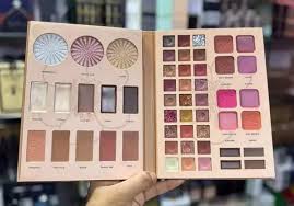MOCALLURE STANDARD SIZE MAKEUP KIT