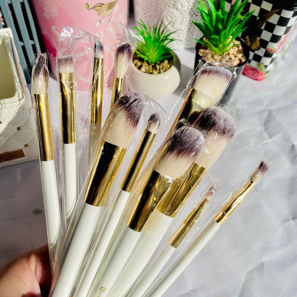 BH 11 PCS MAKEUP BRUSH SET CREAM DOTTED PACKING