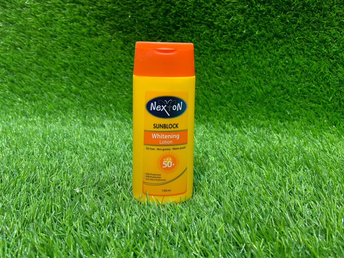 NEXTON SUNBLOCK WHITENING LOTION(ALL SKIN TYPES)(CAST FREE)