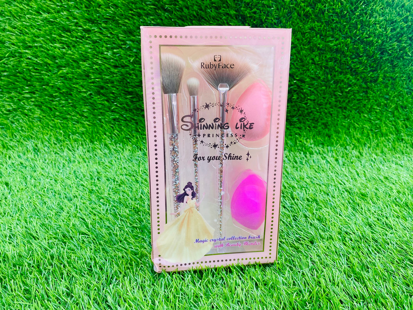 RUBY FACE SHINING LIKE PRINCESS MAKEUP BRUSH SET