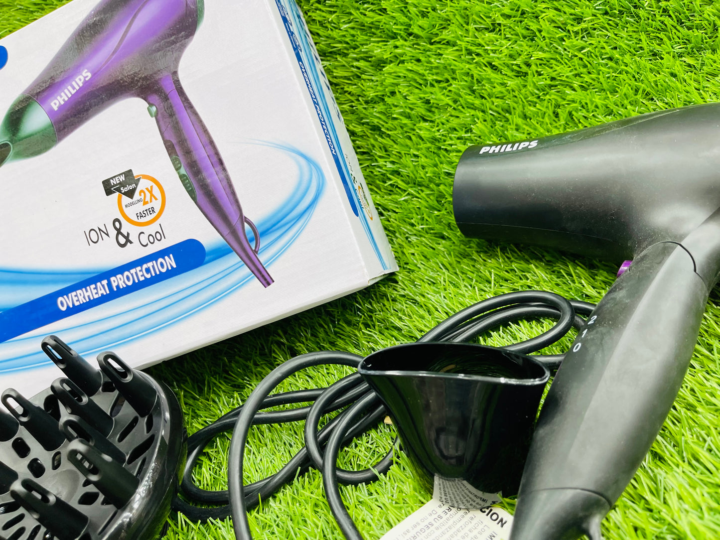 PHILIPS 2200W ION AND COOL HAIR DRYER 8810
