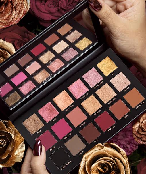 HUDA BEAUTY ROSE GOLD SHIMMER+MATT MAKEUP KIT
