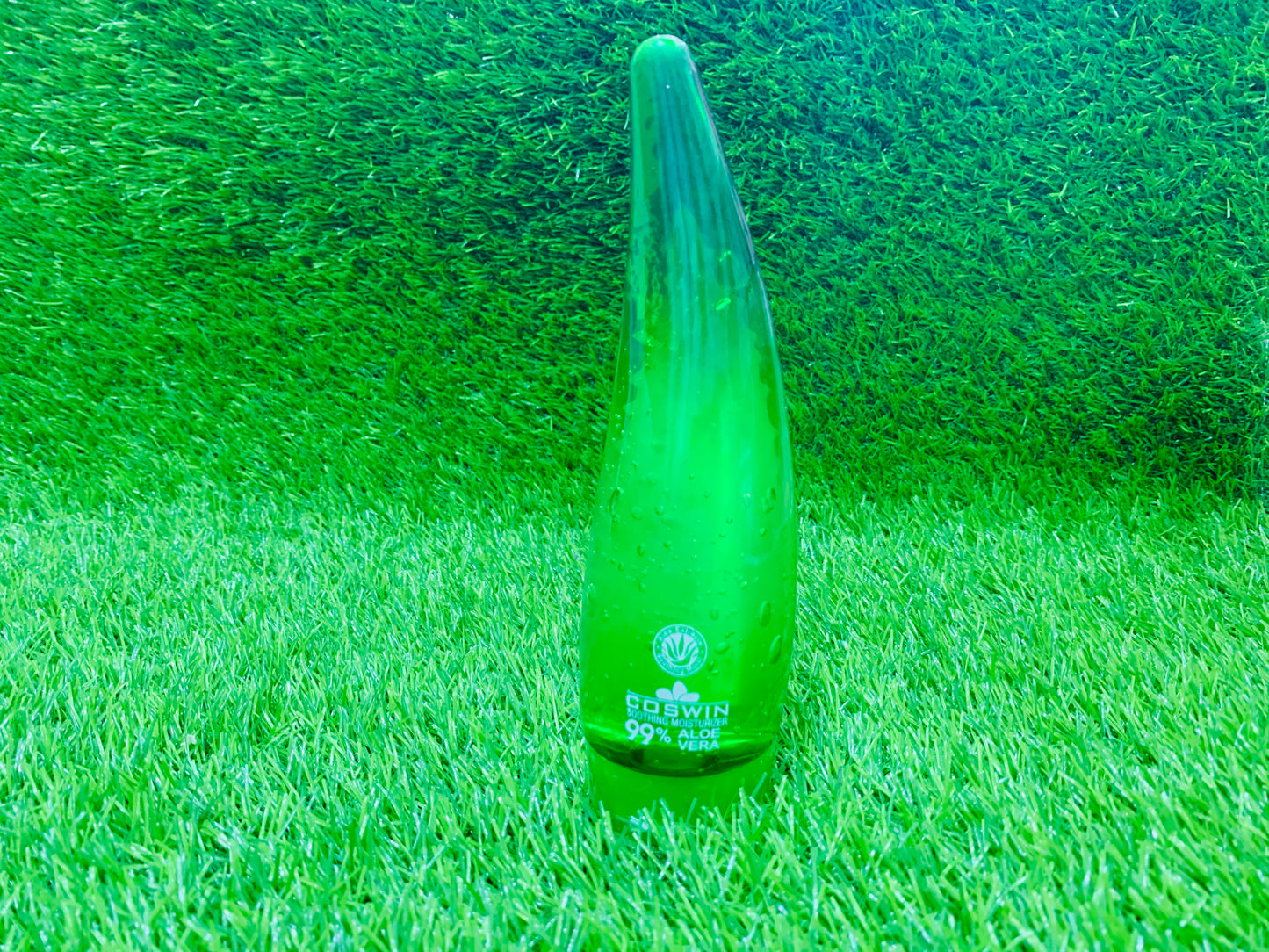 WOKALI ALOEVERA GEL LEAF FACE GEL