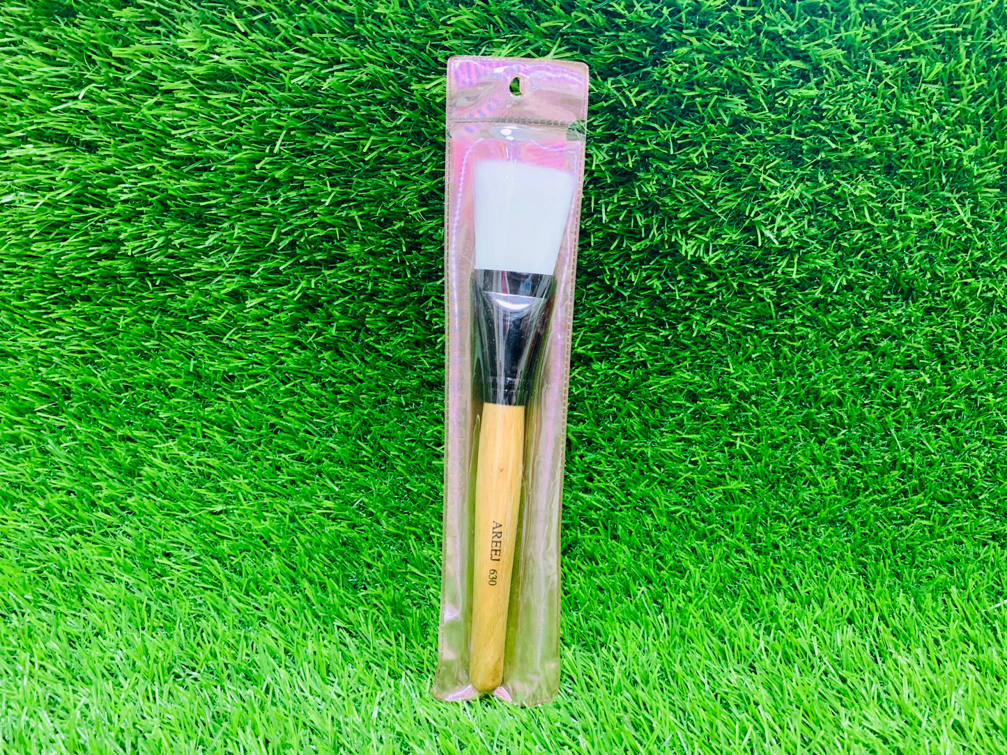 BLEACH AND MASK BRUSH