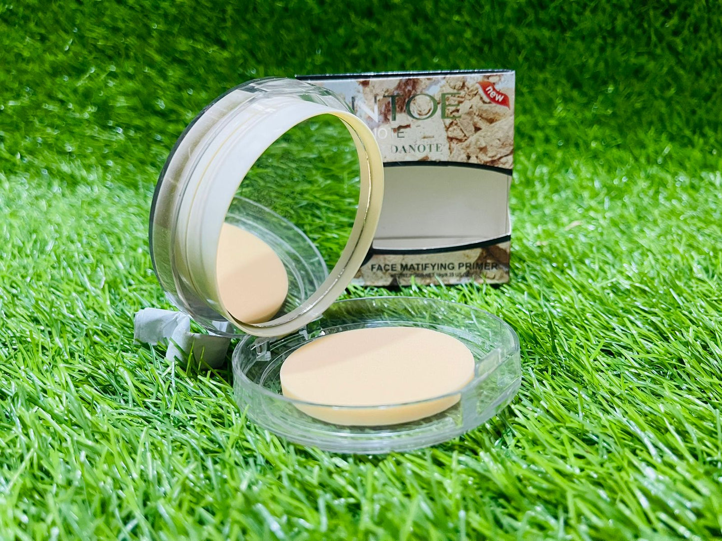 NOTE  BB COMPACT TWIN CAKE FACE POWDER