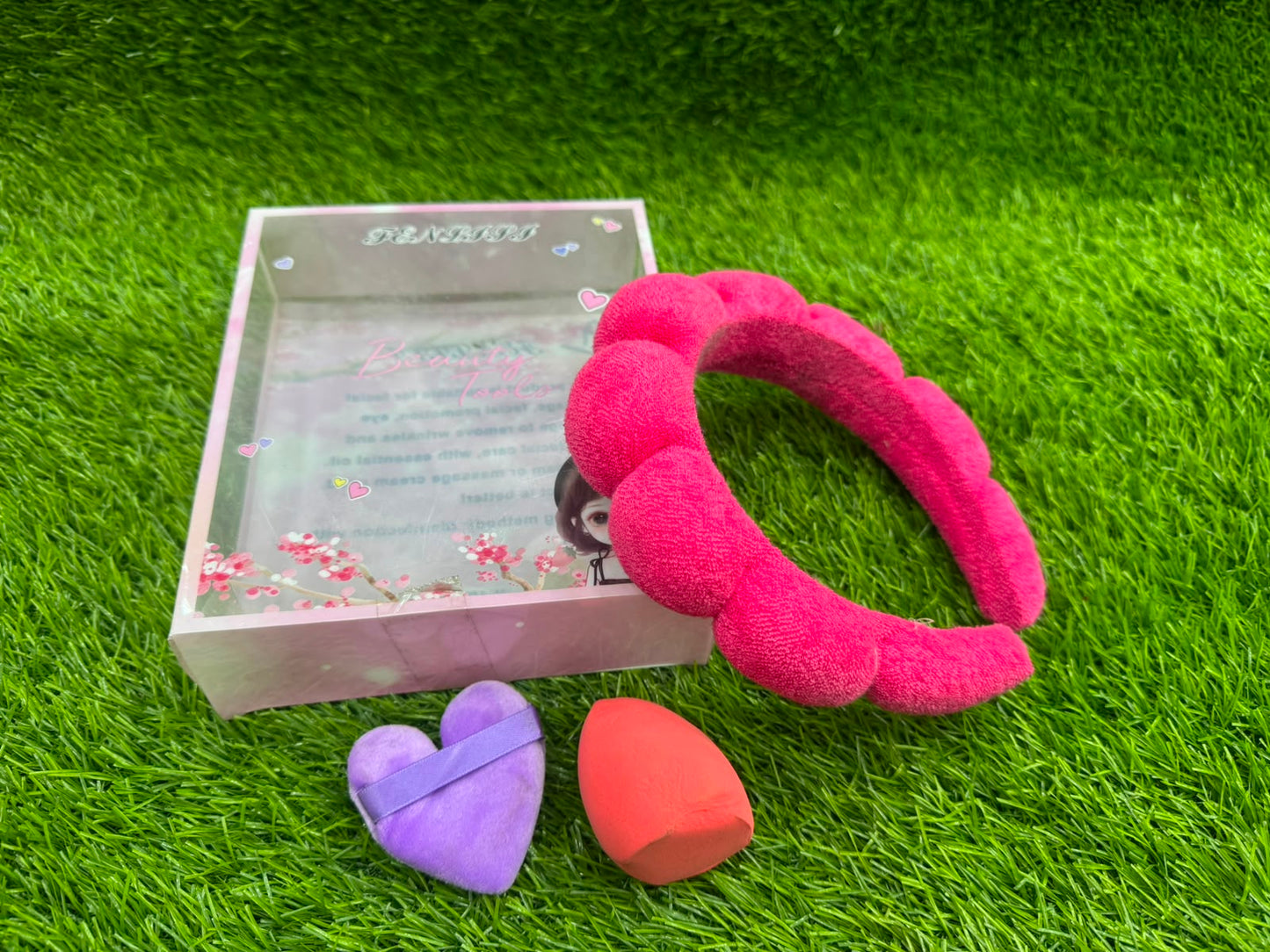 Hand Made Hair Holder With Blender And Heart Puff
