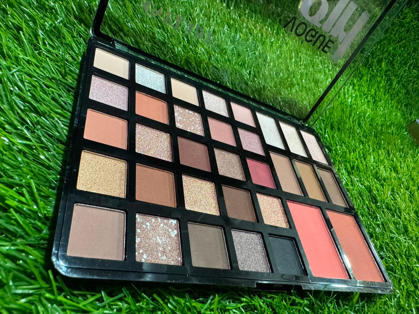 ANYLADY 8413 LARGE SIZE FULL MAKEUP KIT