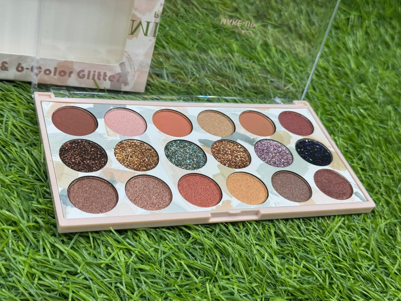 MISSROSE 6COLOUR GLITTER 12 COLOUR SHIMMER+MATT EYESHADOW PALLETE