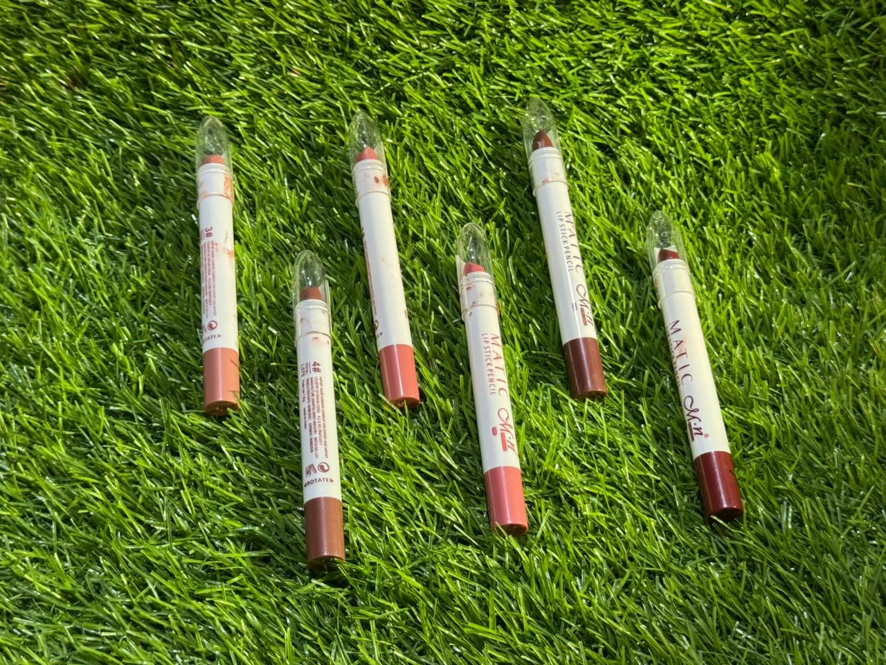 MN LIPCRAYONS PACK OF 6