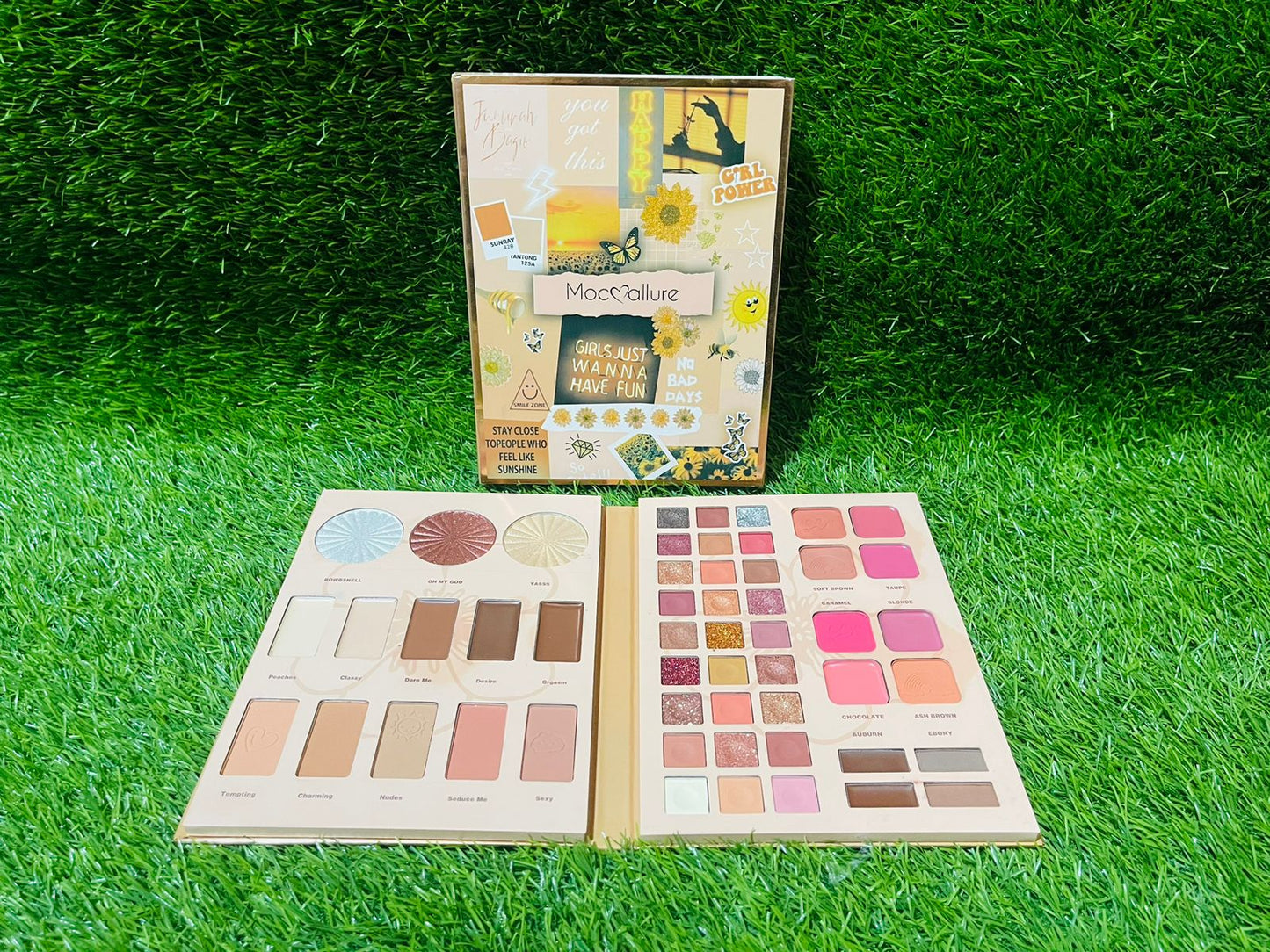 Moccallure makeup kit