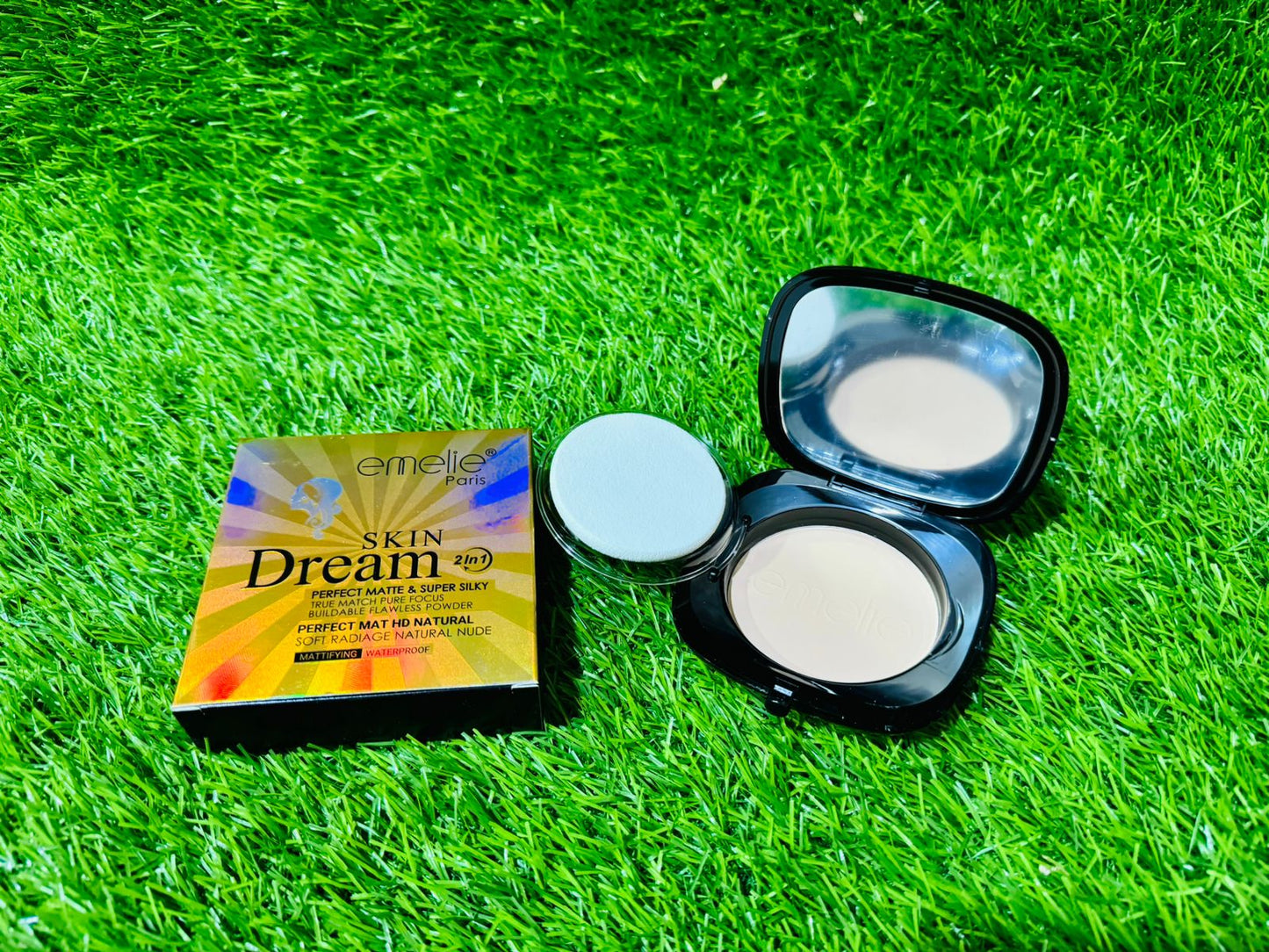 EMELIE SKIN DREAM 2IN1 FACE POWDER h525