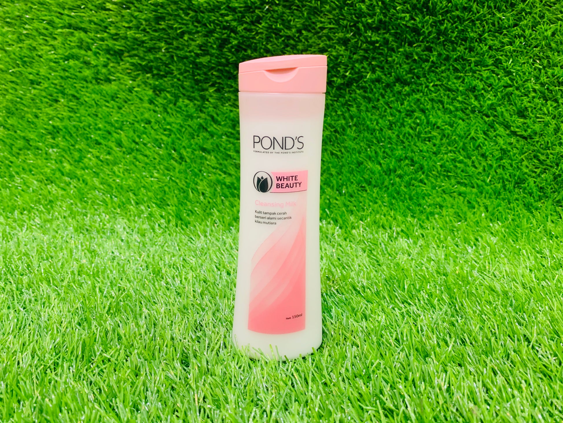 Ponds milk deals cleanser