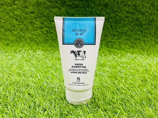 HCHANA CLEAR AND MILD COW MILK CLEANSER