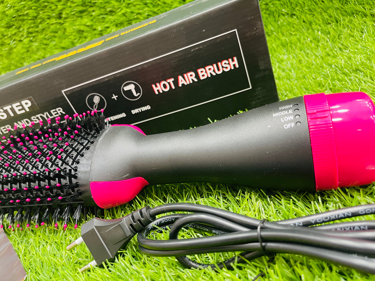 ONE STEP HOT AIR DRYER HAIR BRUSH