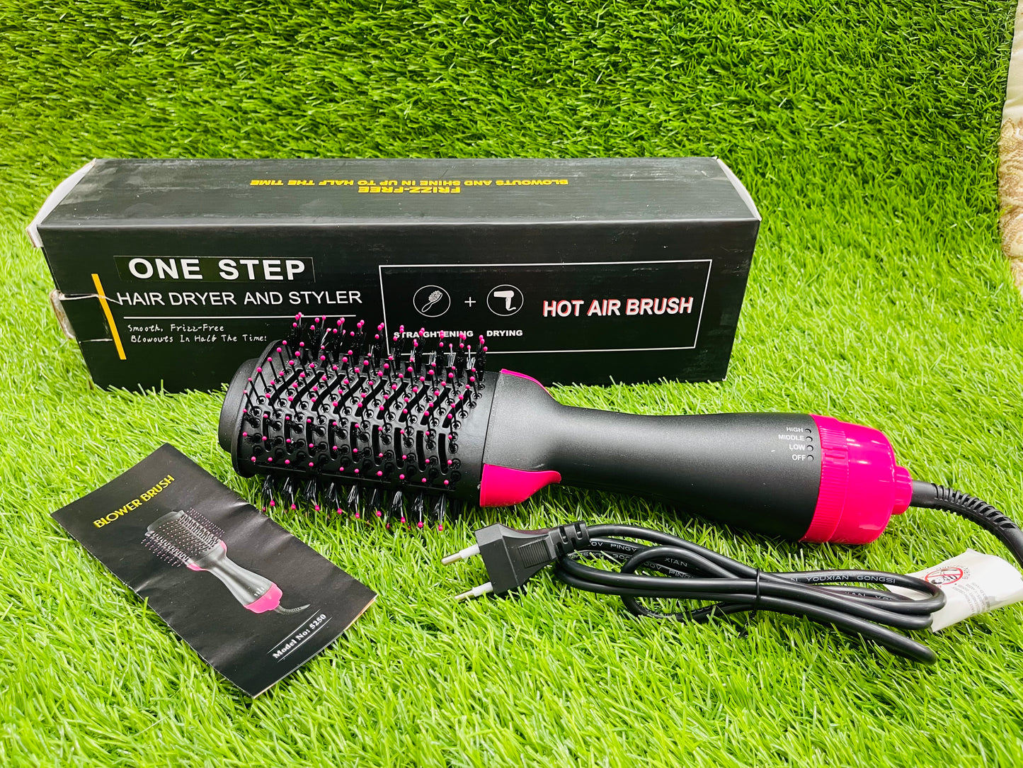 ONE STEP HOT AIR DRYER HAIR BRUSH